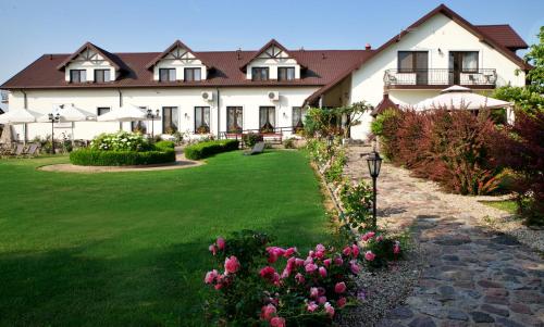 U Sarnowskich — hotel in Ostrow Mazowiecka