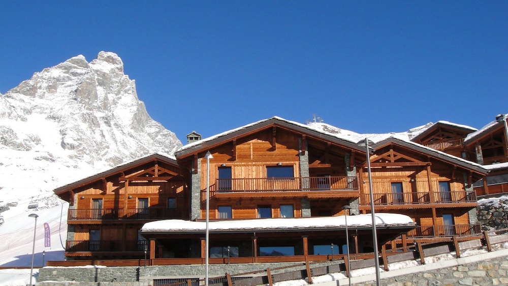 Hotel Mon Reve - carbon neutral hotel in Valtournenche