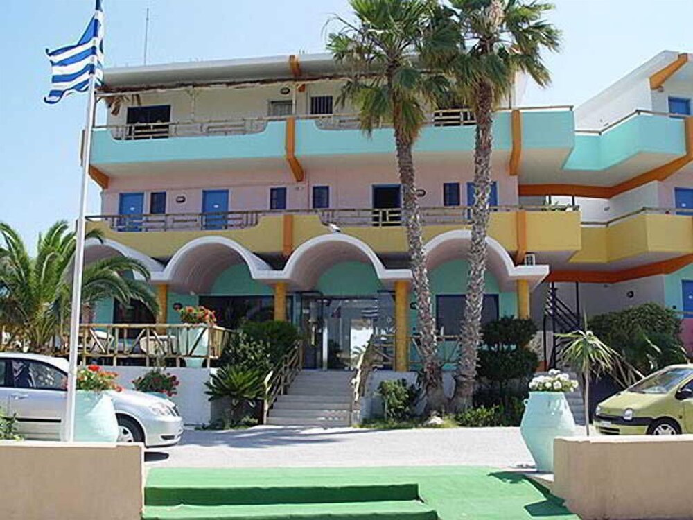 Latino Bay — Rodos — photo 4