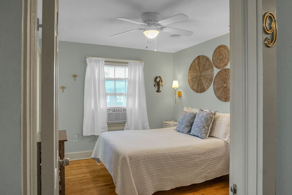 Carolina Beach Inn - photo 23