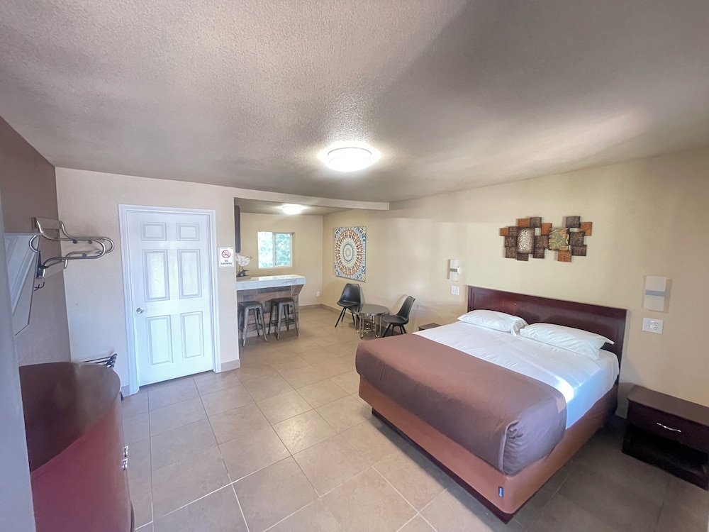 Perfect Inn Motel - photo 24