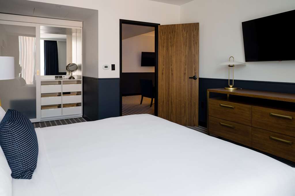 Cambria Hotel Boston Somerville - photo 49
