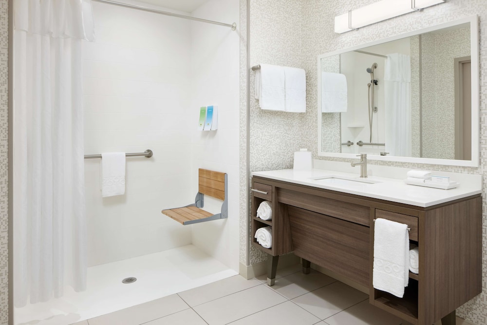 Home2 Suites by Hilton Stuart - photo 20