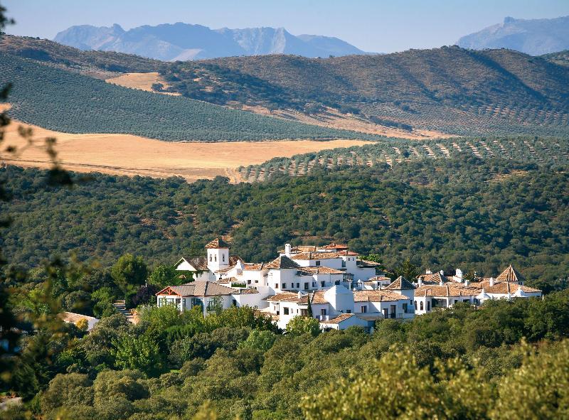 Finca la Bobadilla Leading Hotels of the World — 5-Star Luxury Hotel in Loja, Spain