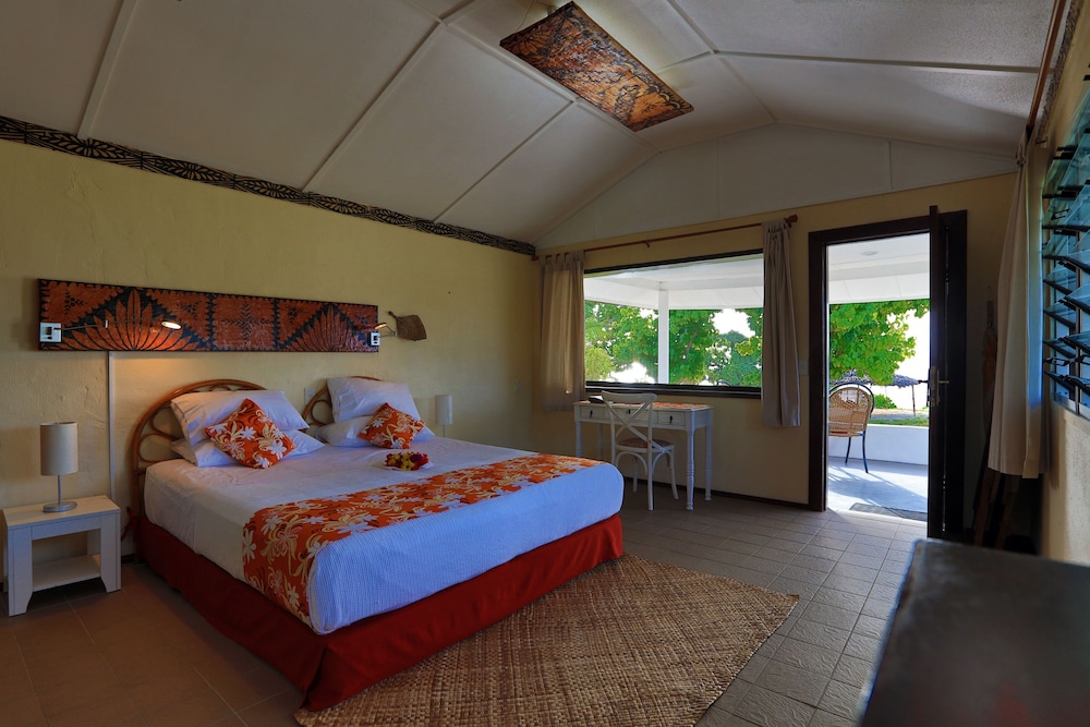 Sandy Beach Resort — Pangai — photo 5