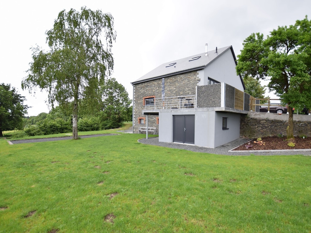 Holiday Home in Noville With Sauna — 4-Star Luxury Hotel in Bastogne, Belgium