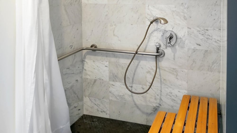 La Pensione Hotel - photo 18