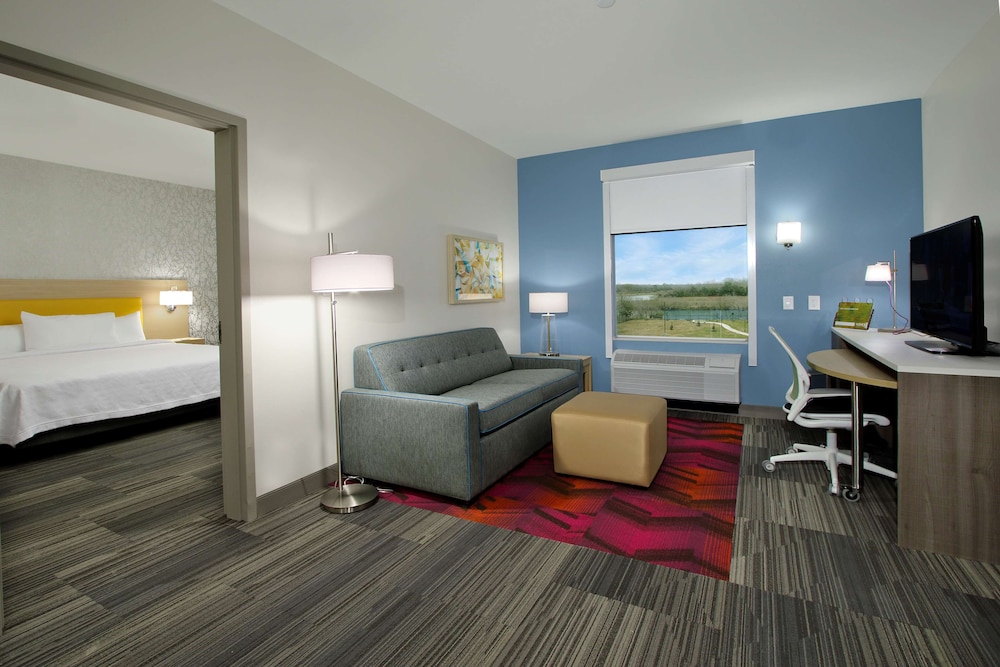 Home2 Suites by Hilton Beaumont - photo 40