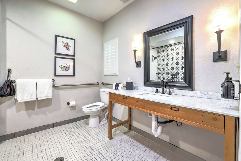 The Lodge at Healdsburg tapestry Collection by Hilton - photo 31