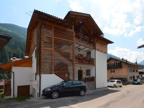 Appartamenti Dolomiti in Moena, Italy