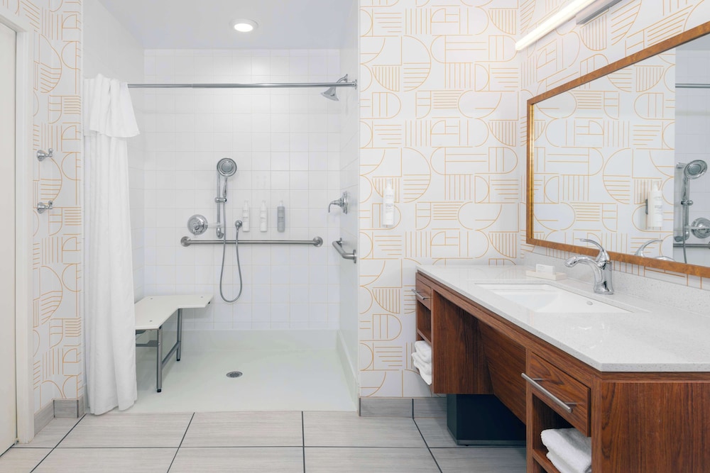 Home2 Suites by Hilton Buffalo Airport Galleria Mall - photo 18