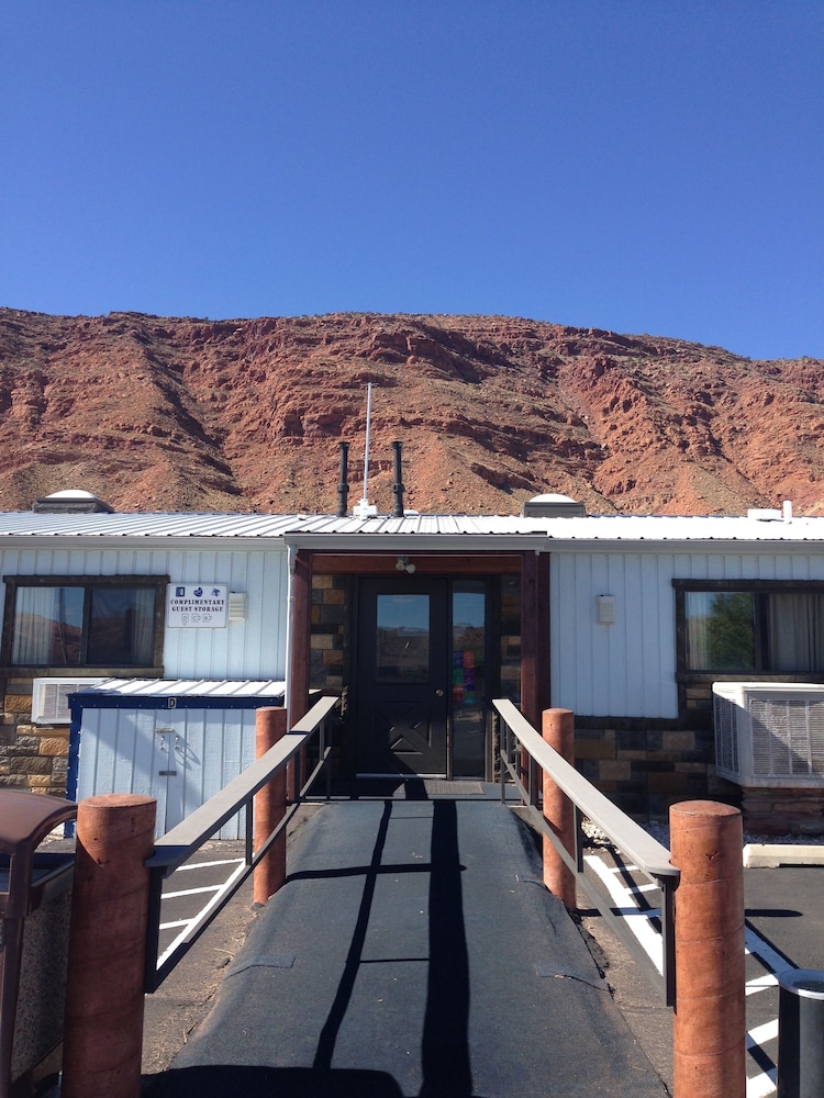 Silver Sage Inn Moab - photo 14
