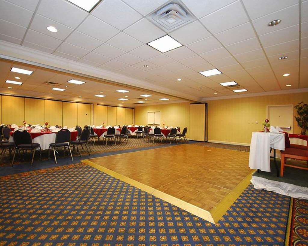 Comfort Inn Springfield - photo 13