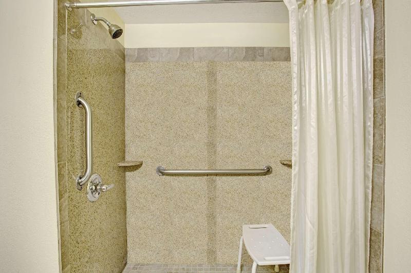 Ocean Breeze Inn - photo 10