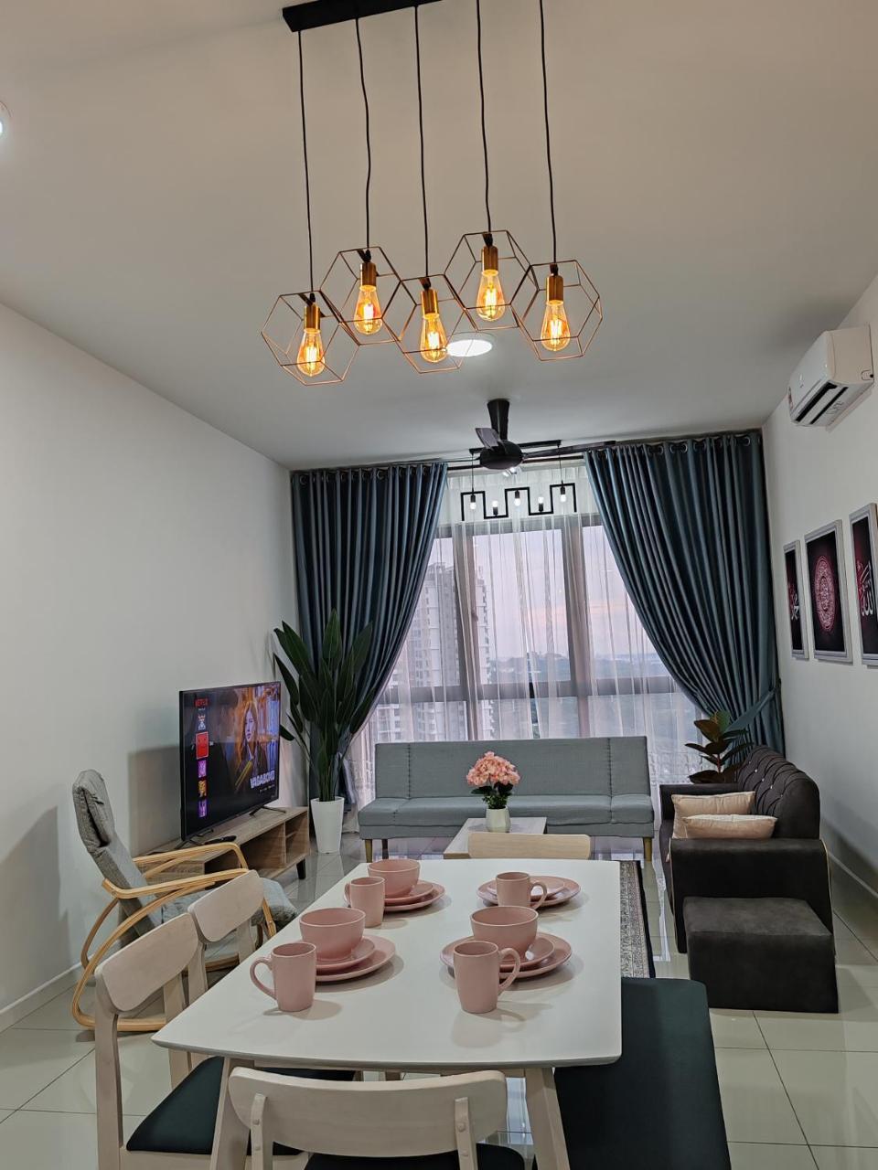De Suria Suite IOI Resort City — 4-Star Luxury Hotel in Putrajaya, Malaysia
