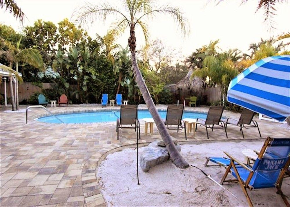 Coconut Grove Resort By Techtravel - photo 10