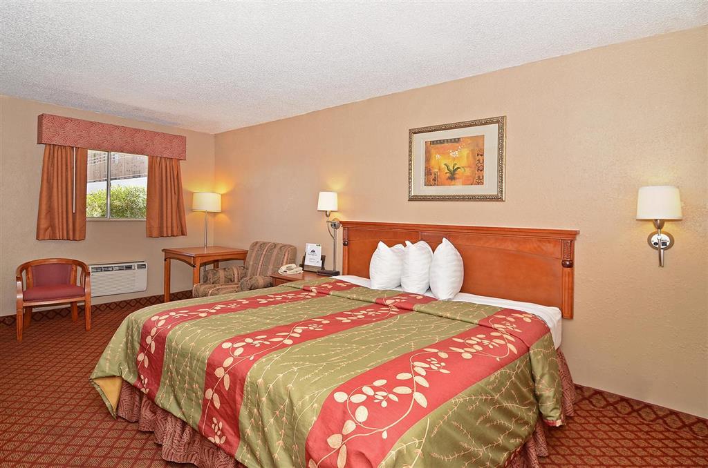 Americas Best Value Inn Stephenville - photo 7