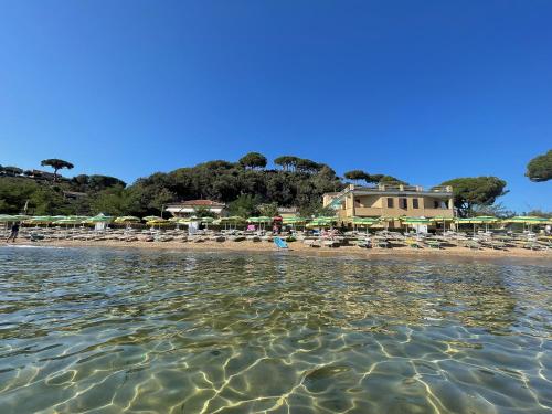 Vanna Sunset — 4-Star Luxury Hotel in Capoliveri, Italy
