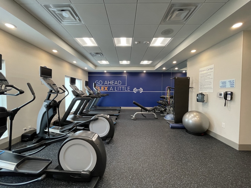 Holiday Inn Express & Suites Ft. Smith Airport by IHG - photo 29