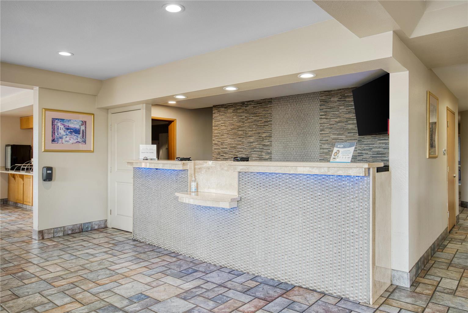 SureStay Hotel by Best Western Ukiah - photo 11
