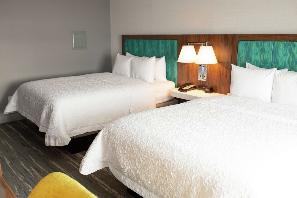Hampton Inn & Suites Dundee - photo 17
