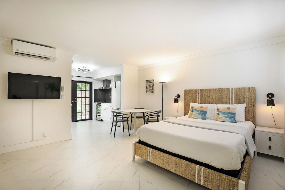 La Mer Suites - photo 4