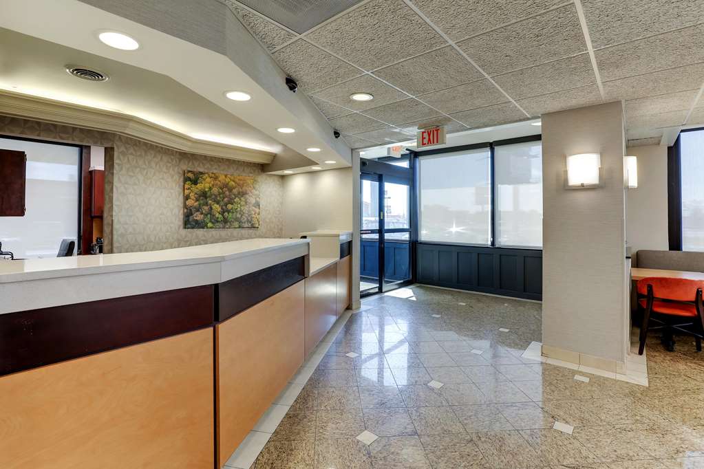 Drury Inn & Suites Marion - photo 8