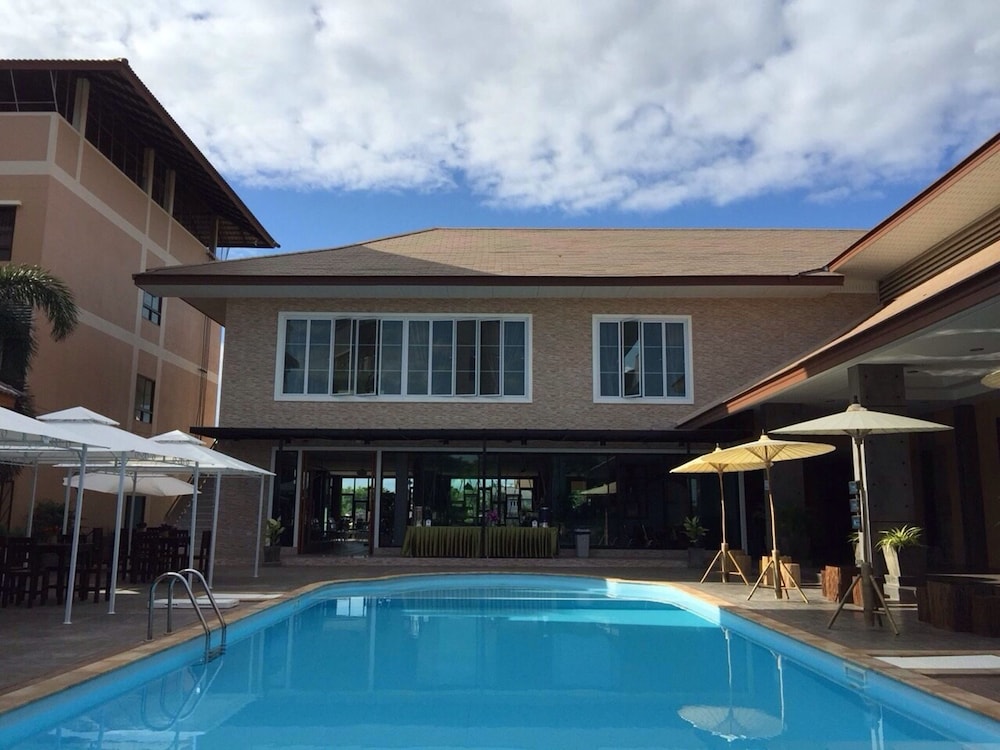 Ton Thong Resort Hotel in Uttaradit, Thailand