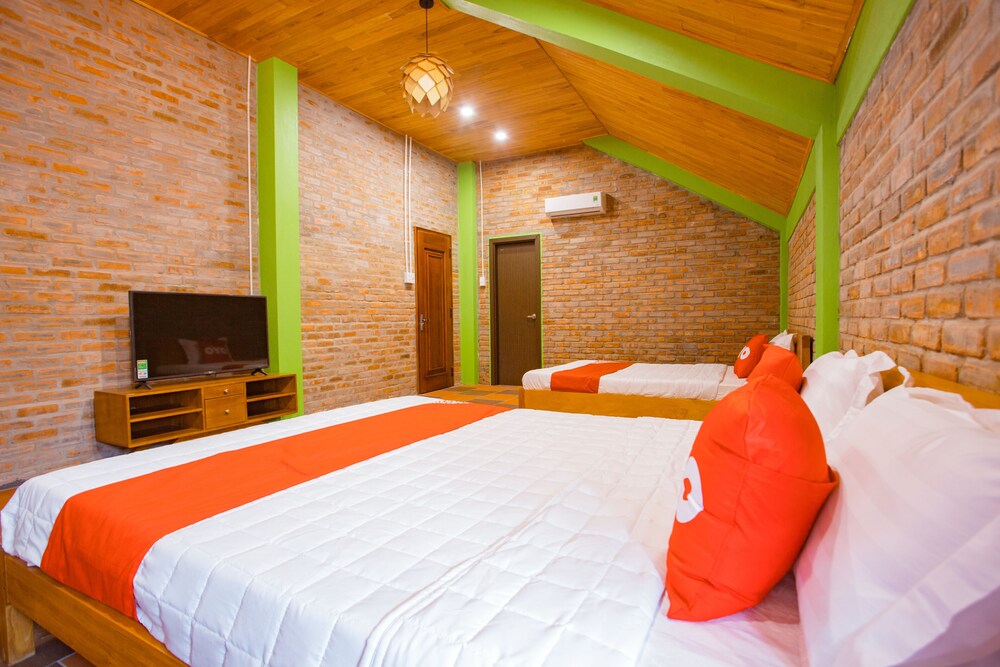 Oyo 882 Lucky Hotel pet-friendly hotel Hue