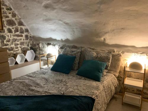 Dans Le Charme de la Pierre — hotel in La Garde