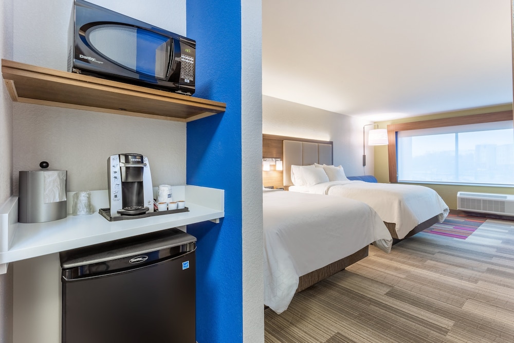Holiday Inn Express & Suites Florence Cincinnati Airport by IHG - photo 7