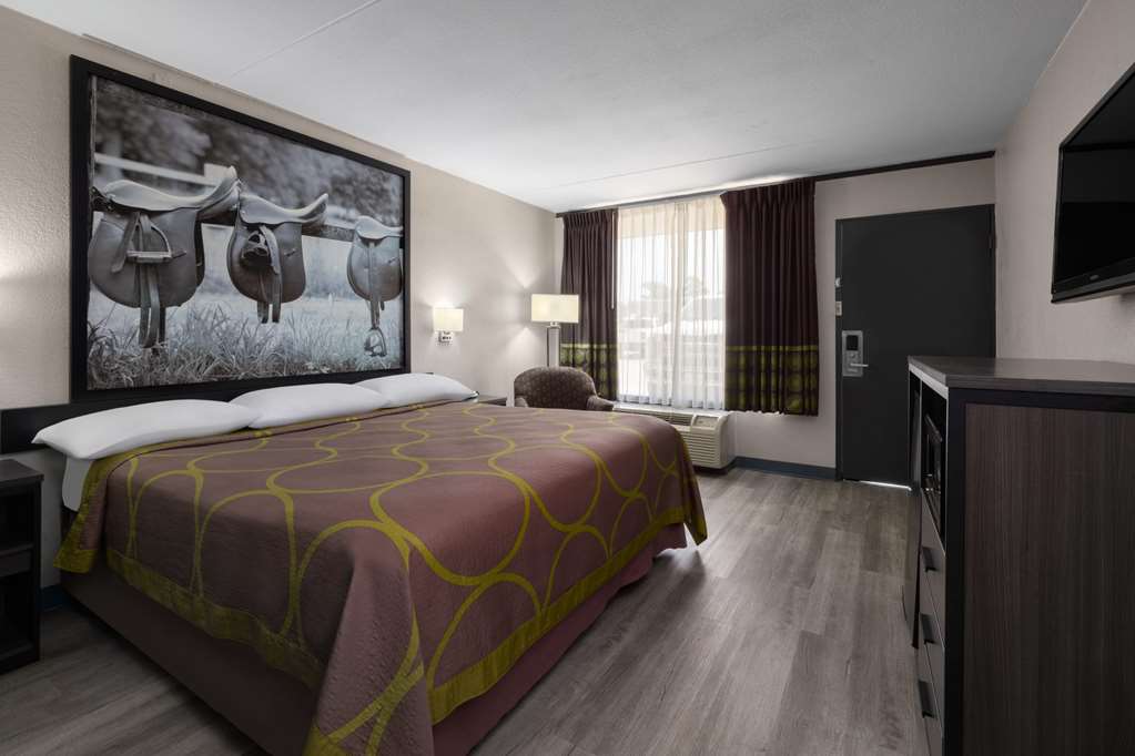 Super 8 by Wyndham Longview North - photo 14