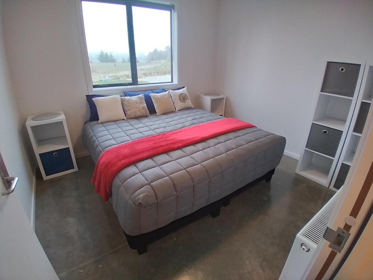 Penny’s Drop Inn in Cromwell, New Zealand