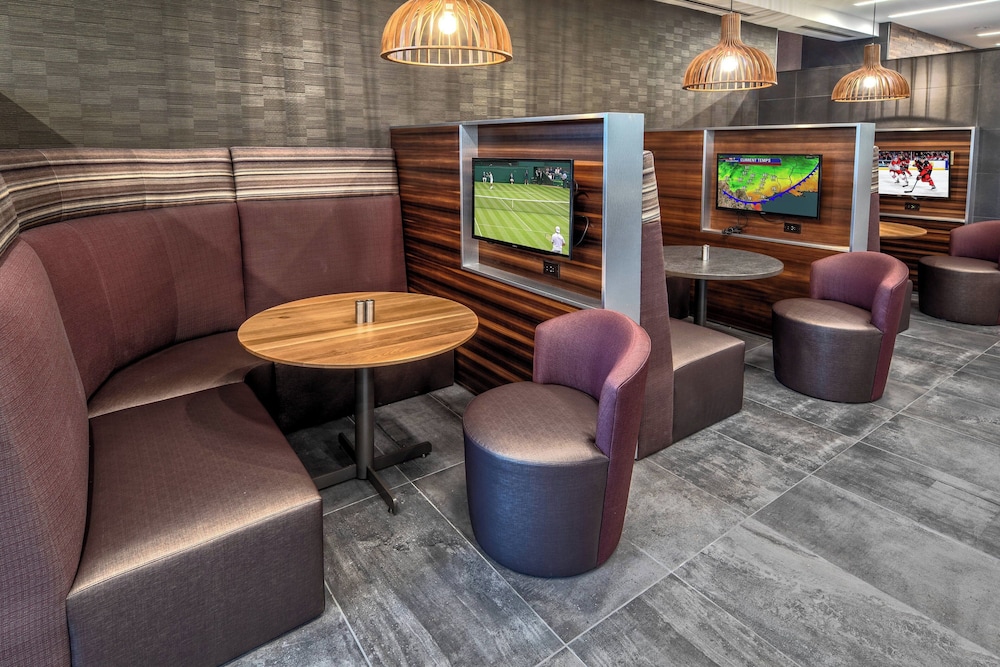 Courtyard by Marriott Dulles Airport Herndon - photo 2