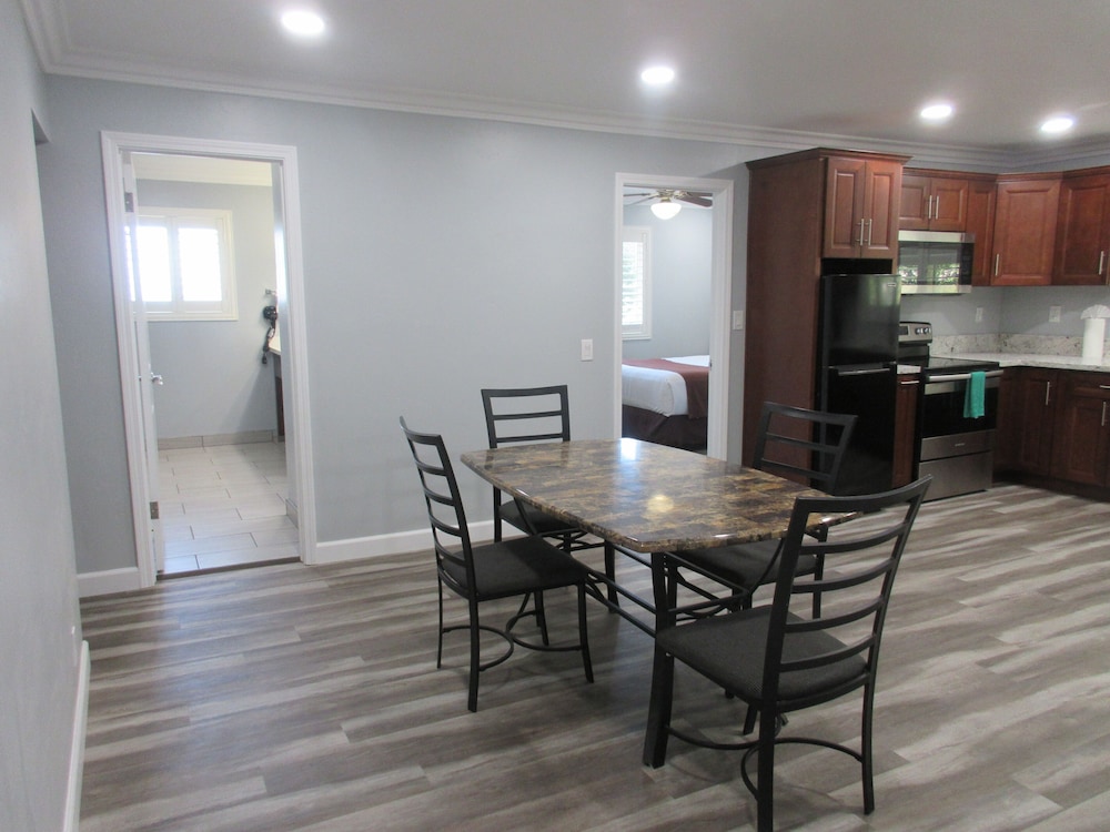 Lone Oak Lodge - photo 22