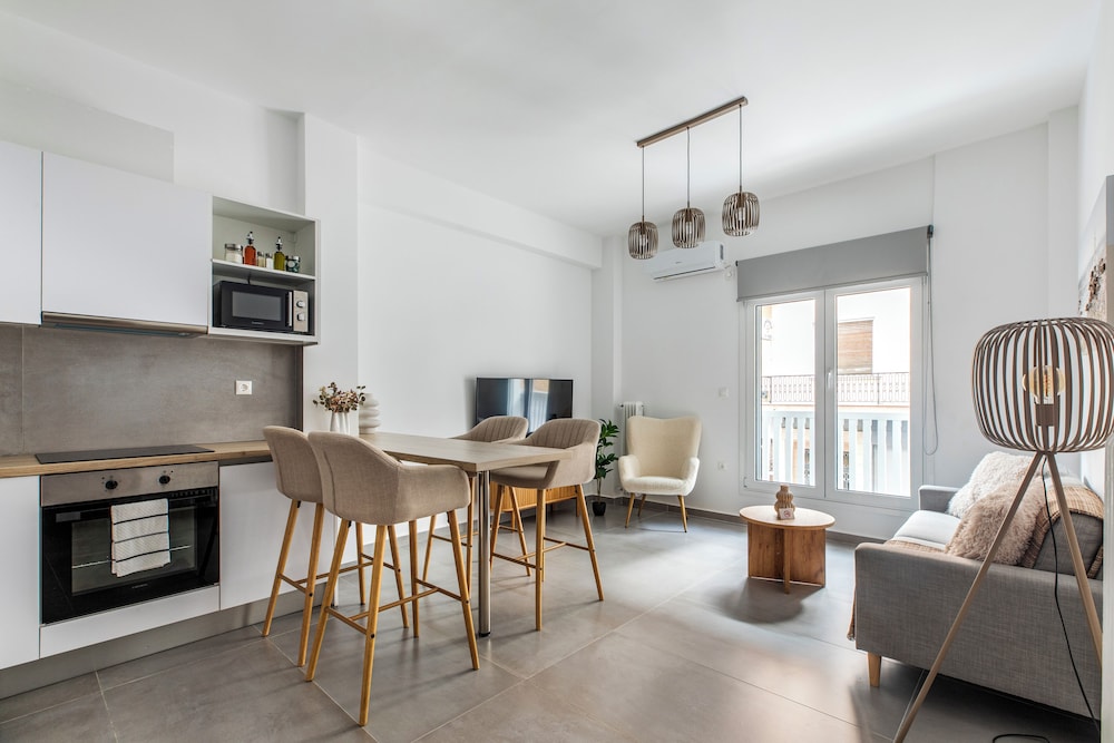 Selesta 2 Bedroom Apartment in Athens — 4-Star Luxury Hotel in Athens, Greece