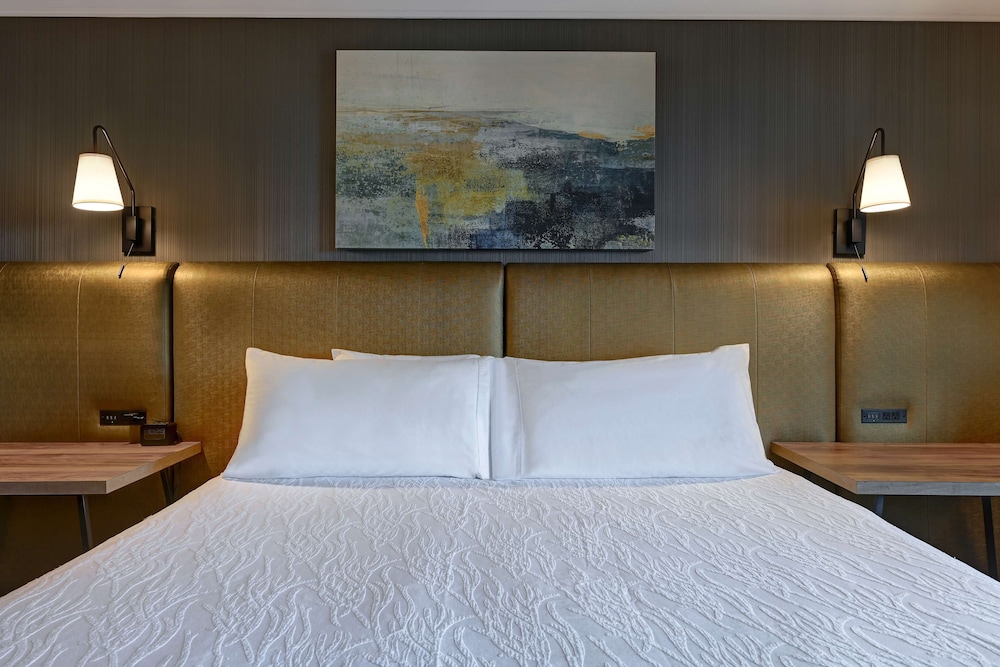 Hilton Garden Inn Boise Eagle - photo 22