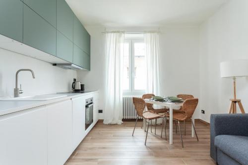 Greenway Apartment — 4-Star Luxury Hotel in Colonno, Italy