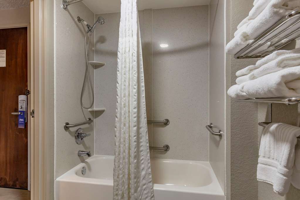 Comfort Suites Pineville Ballantyne Area - photo 8