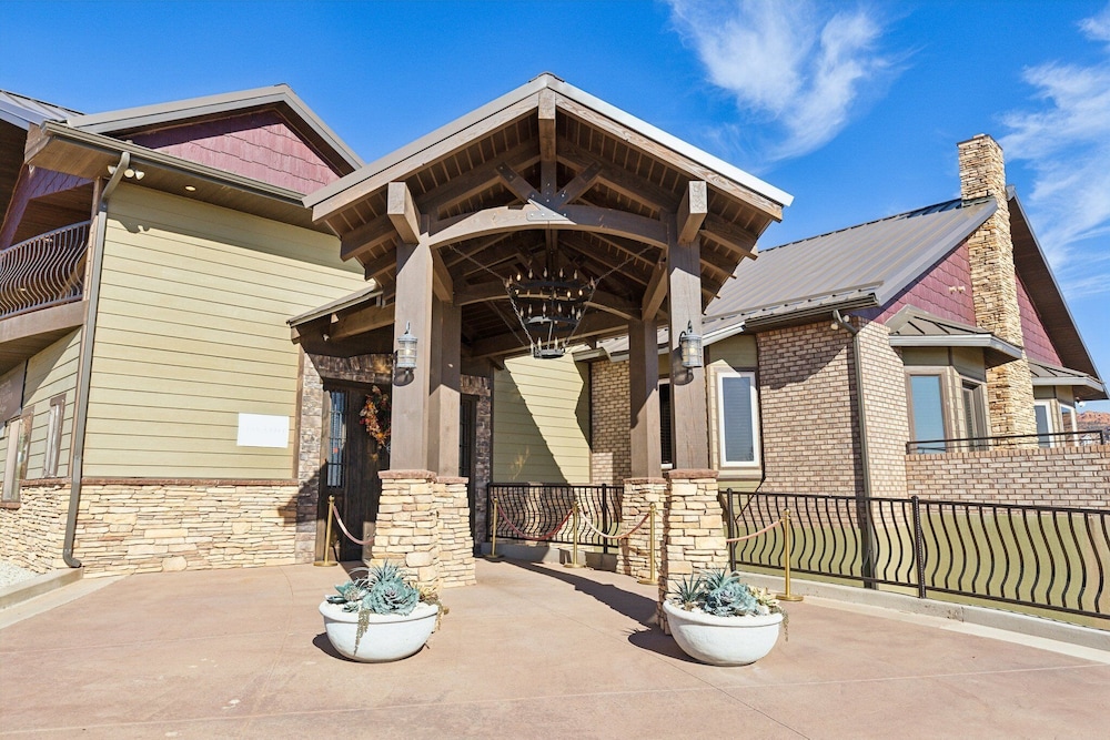 Zion Cliff Lodge - photo 151