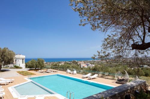 Nomadic Villa — 4-Star Luxury Hotel in Rethymno, Greece
