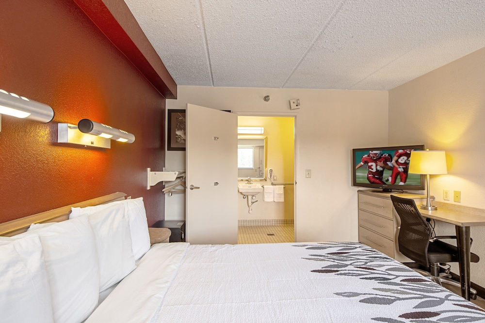 Red Roof Inn Hilton Head Island - photo 20