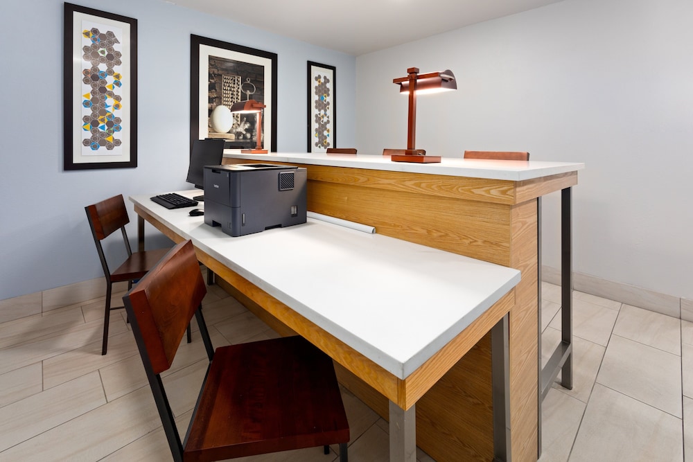 Holiday Inn Express New Albany Louisville NW by IHG - photo 22