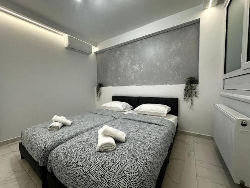 Cozy Elegant Residence #1 VIPGreece — 4-Star Luxury Hotel in Athens, Greece