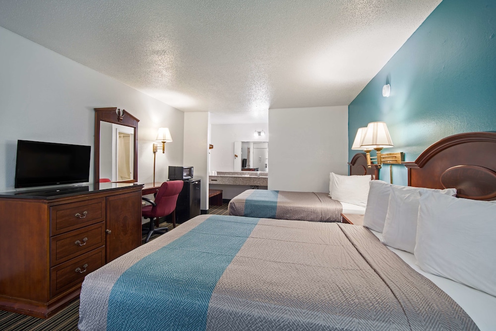 American INN of Orangeburg - photo 30