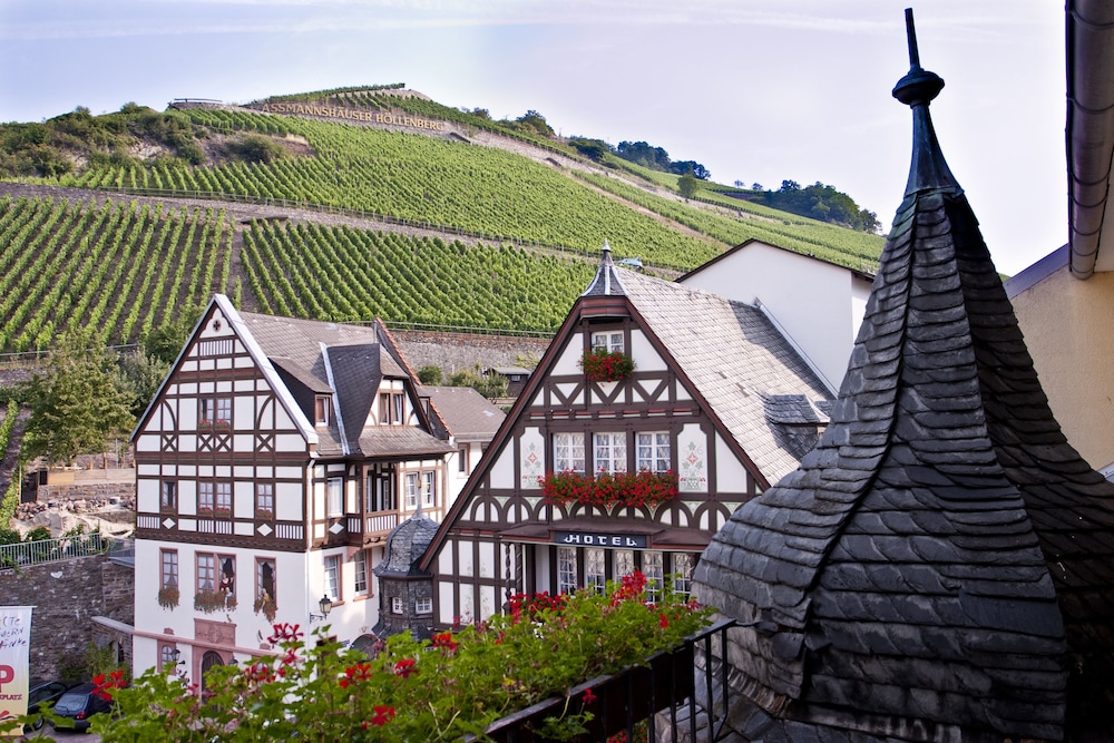 Akzent Hotel Berg S Alte Bauernschanke — Ruedesheim Am Rhein