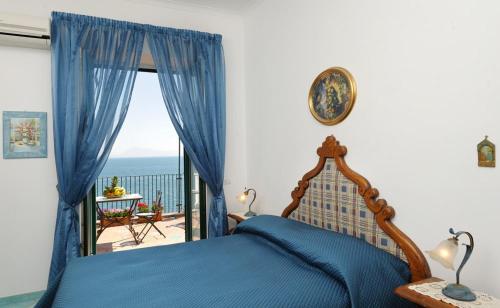 Eva Rooms — 4-Star Luxury Hotel in Atrani, Italy
