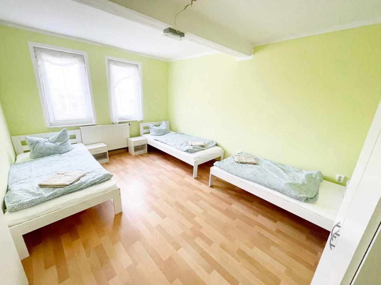 Fully Equipped Spacious Worker Apartment — Apolda — photo 2