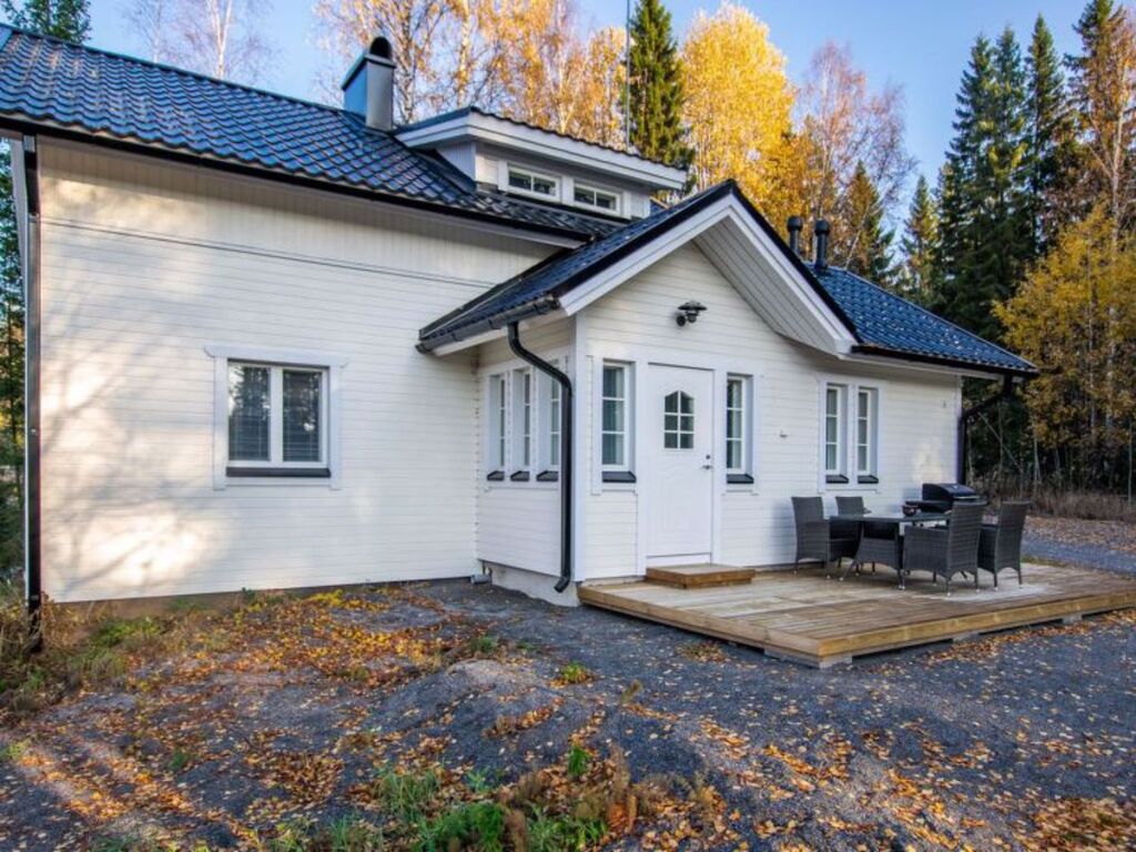 Holiday Home Hovimäki — 4-Star Luxury Hotel in Jaemsae, Finland