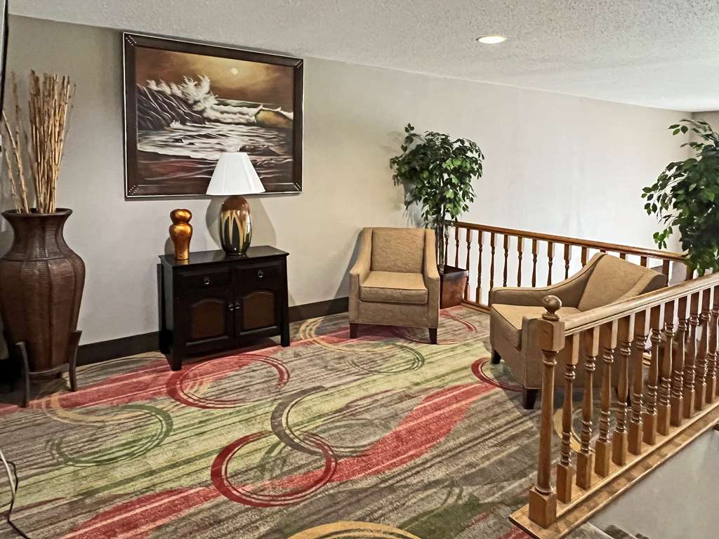 Quality Inn Mitchell I 90 - photo 6